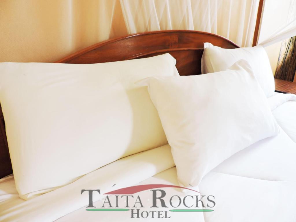 Taita Rocks Hotel Wundanyi ภายนอก รูปภาพ